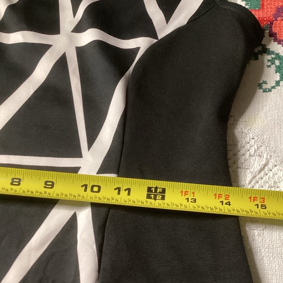 🎁NWT CLASSIC WOMEN Modern print DRESS - Picture 8 of 12